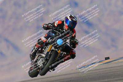 media/Dec-10-2023-SoCal Trackdays (Sun) [[0ce70f5433]]/Turn 9 (130pm)/